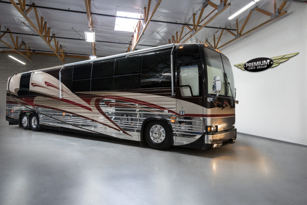 2002 PREVOST COUNTRY COACH - Premium Coach Group